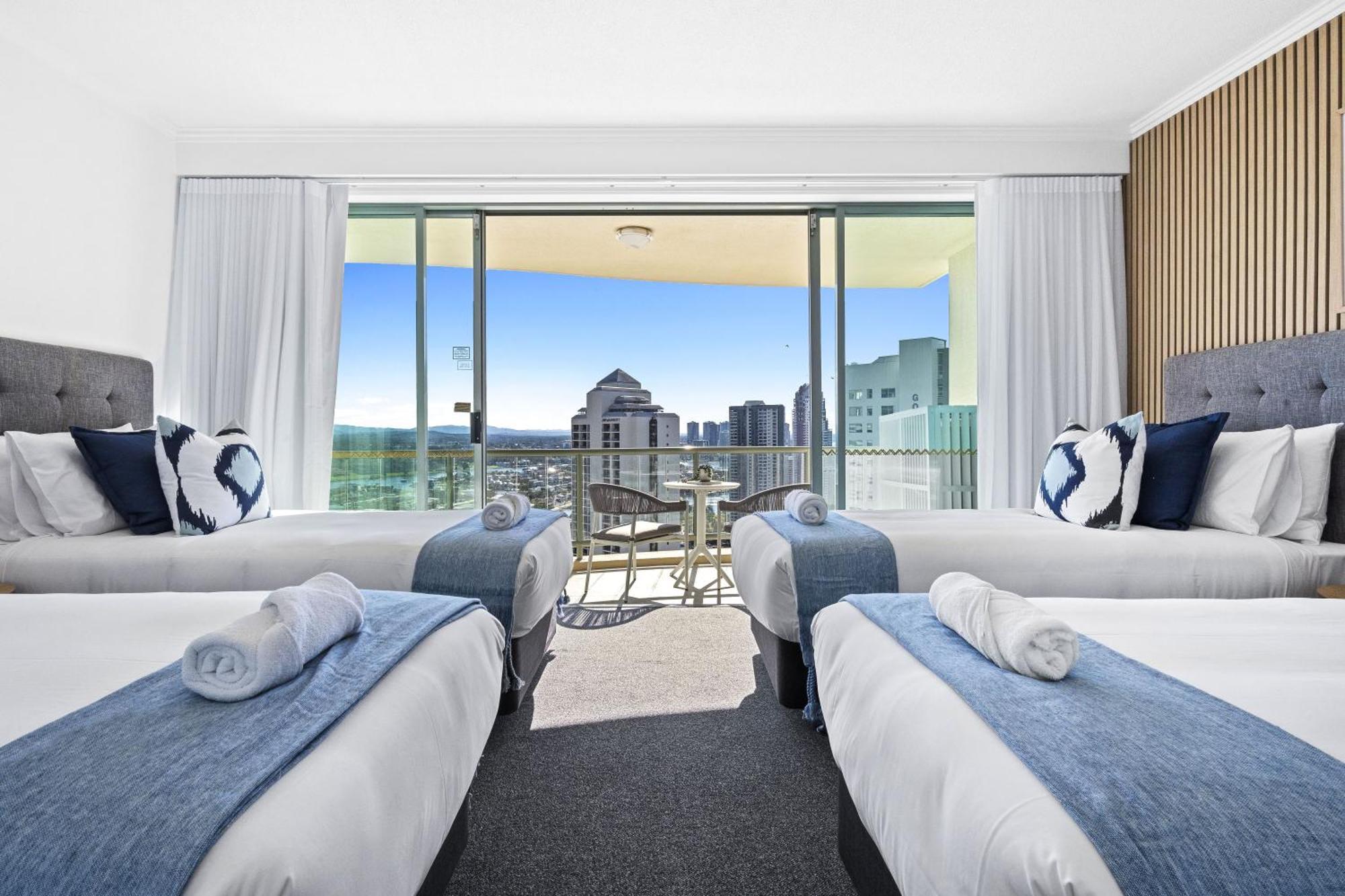 Sun City, 4 Bedroom Ocean View Family - Kids Free * Gold Coast